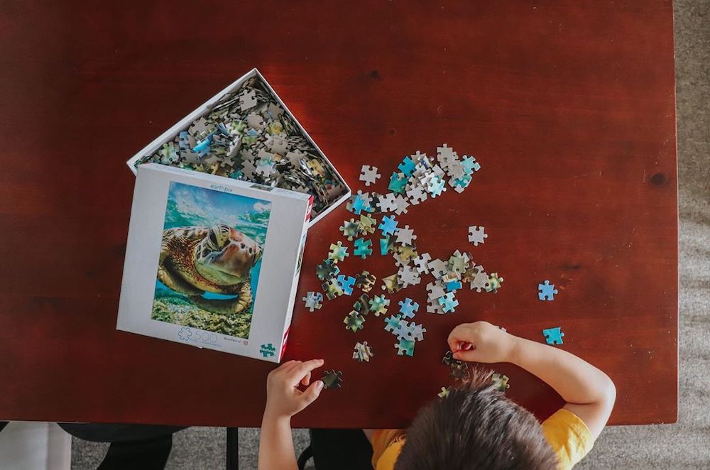 The Easiest Way to Do a Jigsaw Puzzle