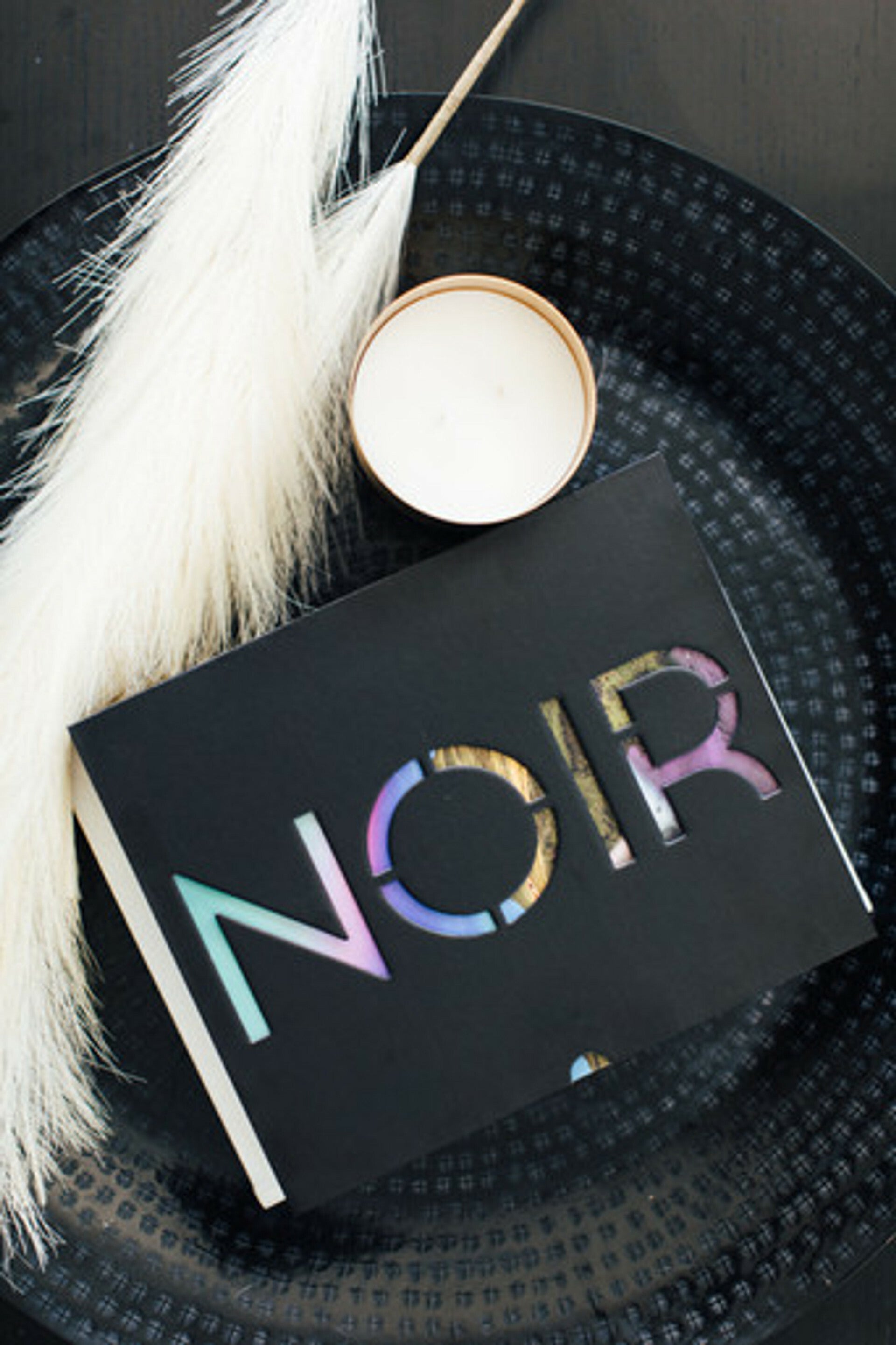 NOIR™ Puzzles