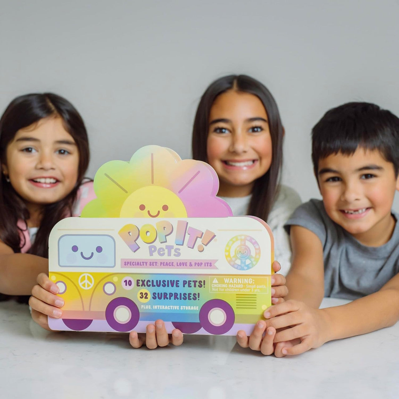 Pop It! Pets: Hippie Adventure Van - Peace & Love Edition | Bag with 10 Unique Mini Collectable Pets